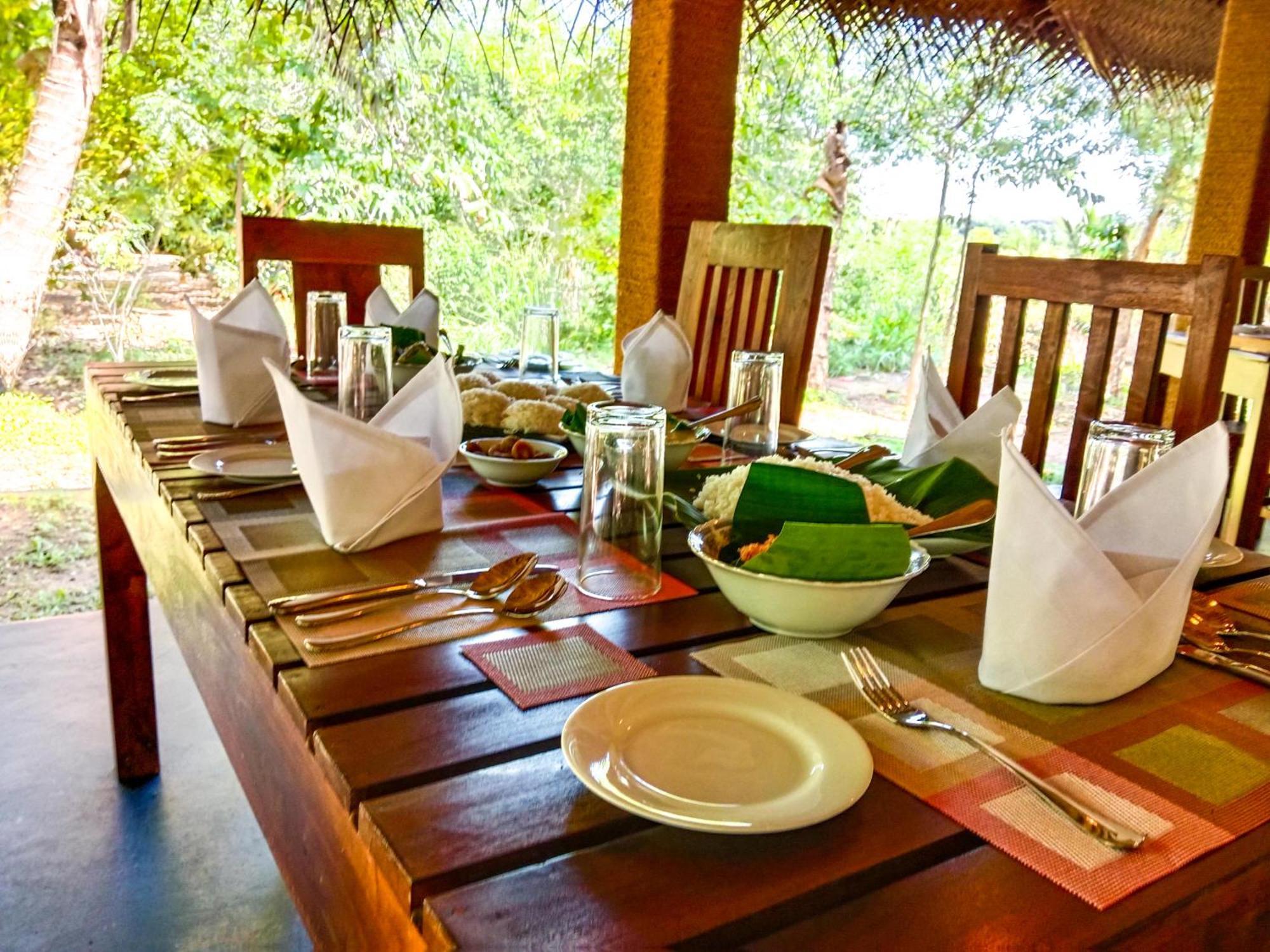 Ceylon Amigos Eco Resort Szigirija Kültér fotó